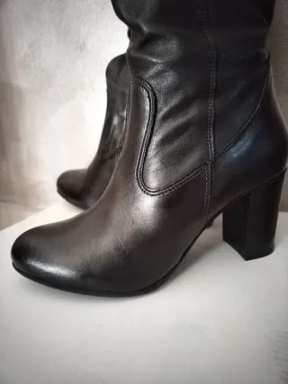 Stivali in vera pelle neri