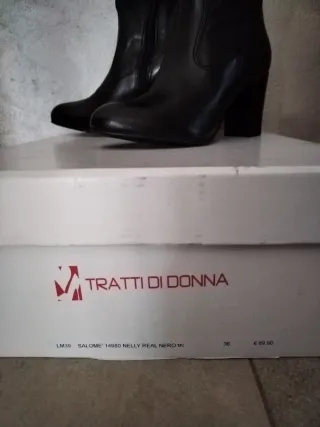 Stivali in vera pelle neri