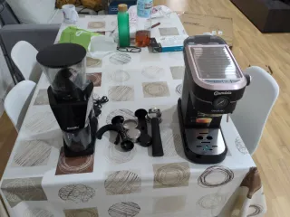 Cafetera Cecotec y Molinillo