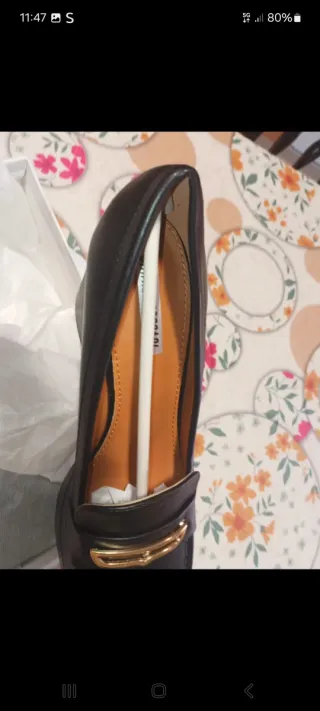 Zapatos de tacón negros para mujer