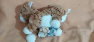 Peluche Gata Embarazada y 3 Gatitos