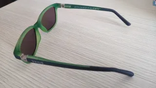 Gafas de sol para niños negras y verdes