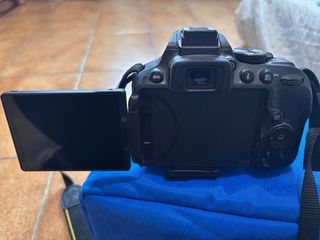 Cámara Nikon D5300 + Objetivo 18-55mm VR