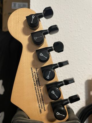 Charvel San Dimas Style 1 HS HT candy apple red