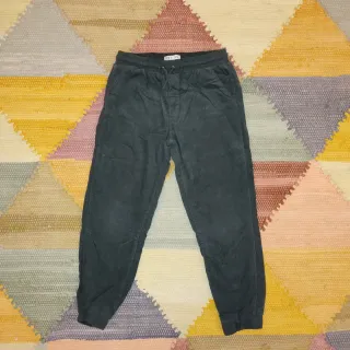 Pantaló pans jogger talla 9-10 anys
