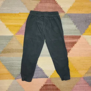 Pantaló pans jogger talla 9-10 anys