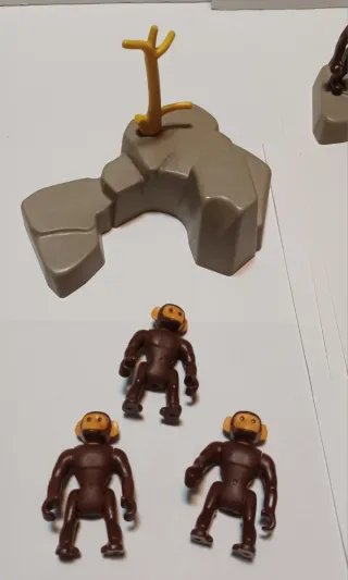 Playmobil Chimpancés en Roca