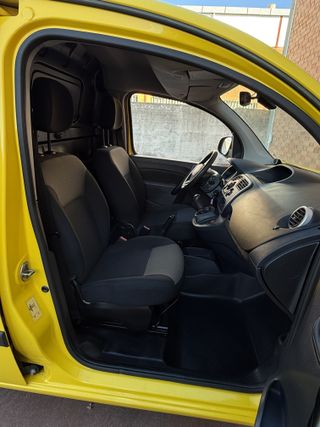 Renault Kangoo MAXI larga
