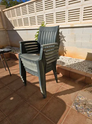 6 Sillas de jardín apilables de plástico