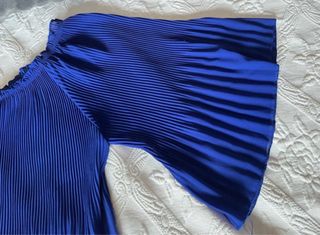 Blusa Azul Eléctrico Talla 44