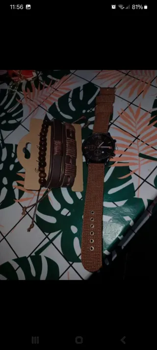 Reloj Geneva y Set de Pulseras Marrones