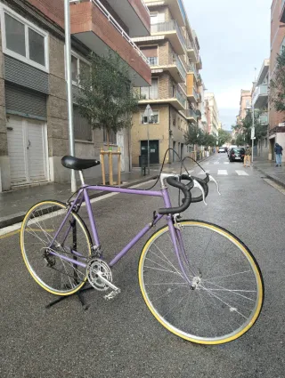 Bicicleta de carretera Amat