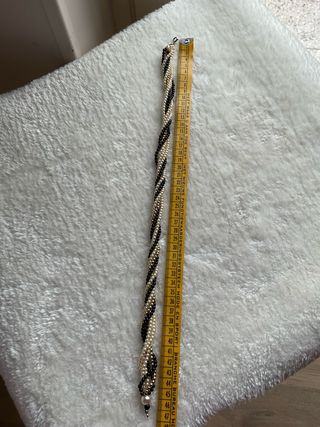 Collana torciglione perline vintage nero, panna