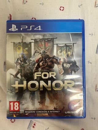 Console PlayStation 4 nera + 4 giochi + cavi