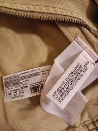 Mango Chaqueta corta cropedd efecto desgastado