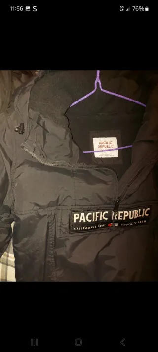 Chaqueta Pacific Republic Negra