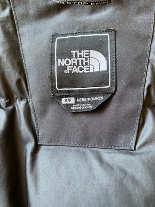 Parka The North Face Negra Pluma HyVent
