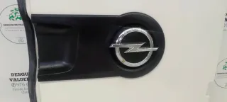 Puerta trasera derecha Opel Combo