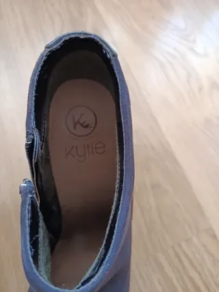 Botines negros tacón