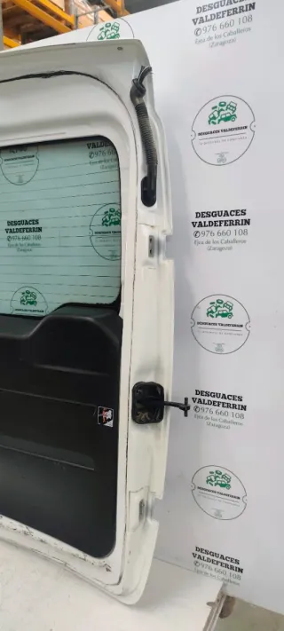 Puerta trasera izquierda Opel Combo