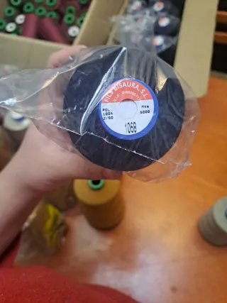 Bobinas de Hilo para Coser