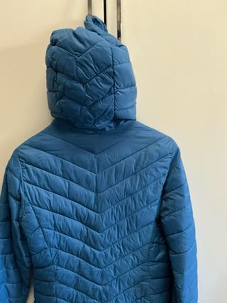 Abrigo fino Stradivarius azul Talla M