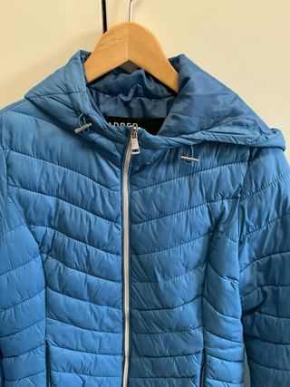 Abrigo fino Stradivarius azul Talla M