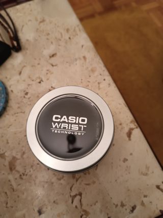 Reloj Casio Vintage Unisex Plata y Blanco