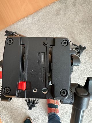 Trípode Manfrotto Profesional