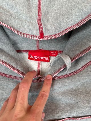 Sudadera Supreme Gris Talla S Costuras Rojas
