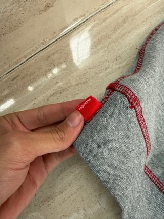 Sudadera Supreme Gris Talla S Costuras Rojas
