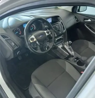 Ford Focus 150cv 1.6 Titanium