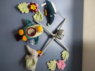 Mobile musicale per culla Lupilu