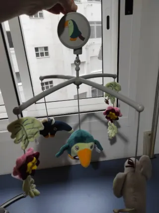 Mobile musicale per culla Lupilu