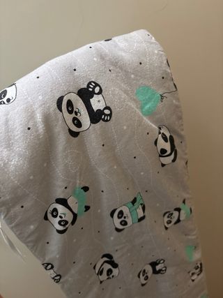 Paracolpi per culla con fantasia panda