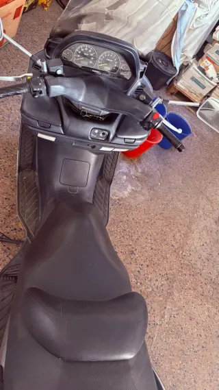 Suzuki Burgman 400cc Maxiscooter