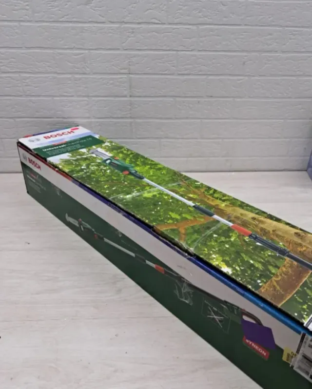 Bosch UniversalChainP Sierra Telescópica