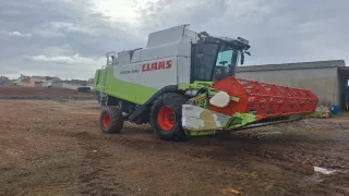 Cosechadora Claas Lexion 540 + Corte C660