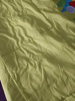 Edredón infantil con dinosaurios