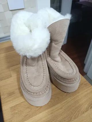 Botas Mou Beige con Forro de Pelo