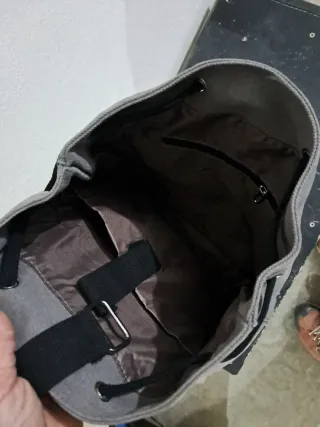 Mochila LA VUELTA Lona Gris Negra