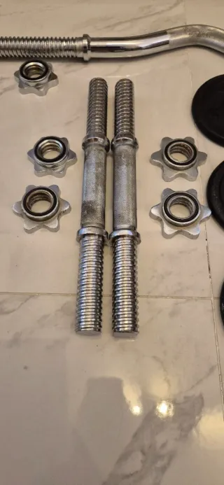 Pesas Domyos con barra y mancuernas + kettlebell