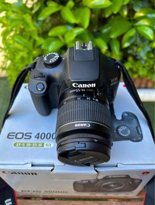 !!OFFERTA!! Fotocamere reflex e obiettivi a partire da 139€