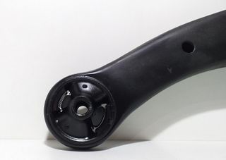 BRAZO SUSPENSION INFERIOR DELANTERO DERECHO TOYOTA COROLLA VERSO (R1)