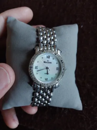 Orologio Donna Bulova Madreperla e Cristalli