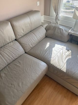 Sofá chaise longue de piel beige/gris