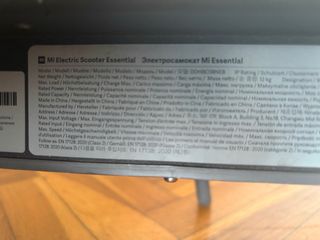 Xiaomi Mi Electric Scooter Essential