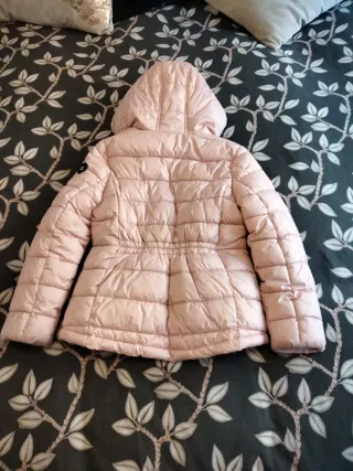 Chaqueta Pepe Jeans rosa con capucha