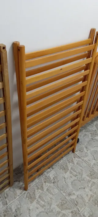 Culla pieghevole in legno