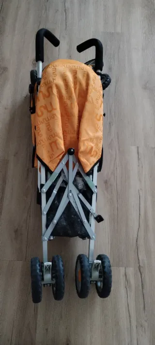 Vendo  silla de paseo plegable Ideal viajes.